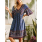 Dámské šaty s květinovým potiskem, výstřihem do V a krátkým rukávem